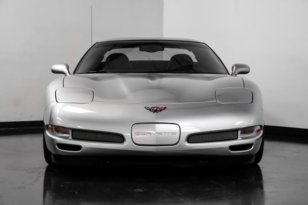 Chevrolet Corvette 2dr Z06 Hardtop 2004