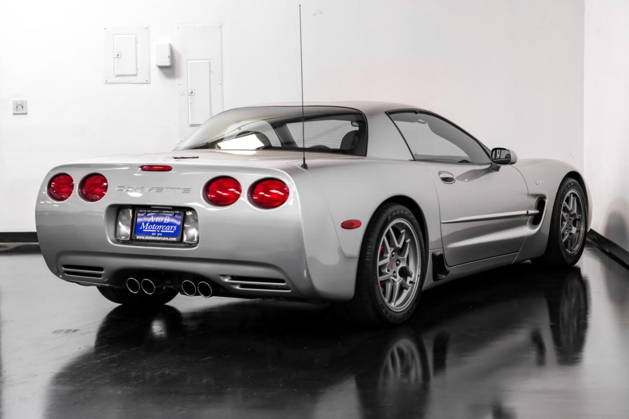 Chevrolet Corvette 2dr Z06 Hardtop 2004