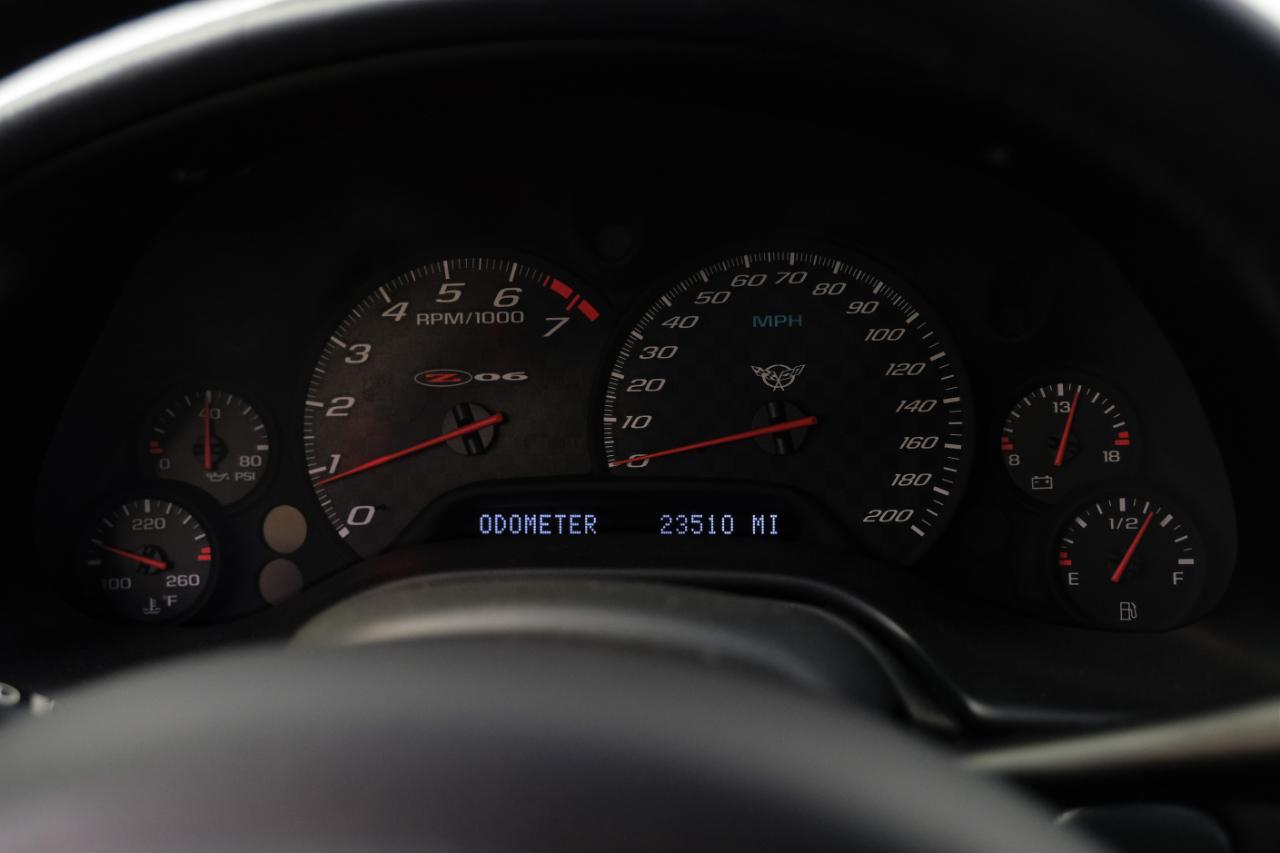 Chevrolet Corvette 2dr Z06 Hardtop 2004