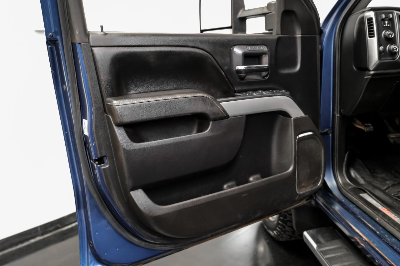 Chevrolet Silverado 2500HD 4WD Crew Cab 153" LTZ 2016