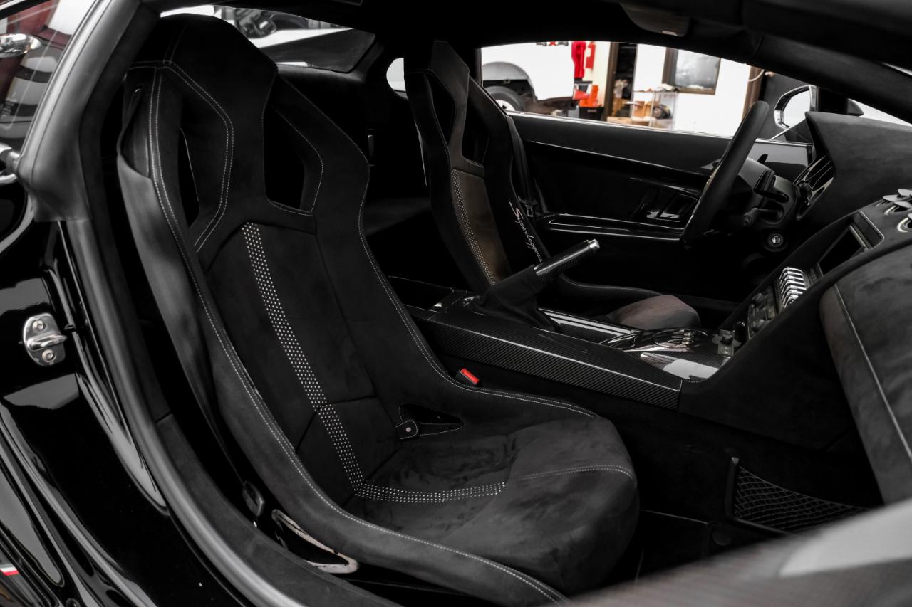 Lamborghini Gallardo 2dr Cpe LP570-4 Superleggera 2011