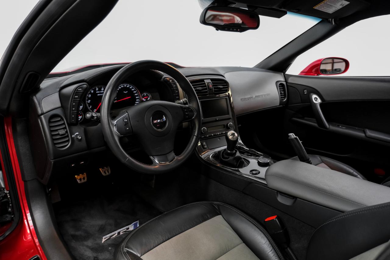 Chevrolet Corvette 2dr Cpe ZR1 w/3ZR 2012