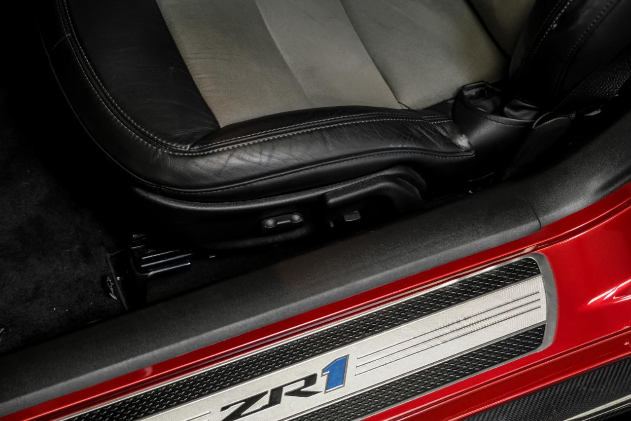 Chevrolet Corvette 2dr Cpe ZR1 w/3ZR 2012