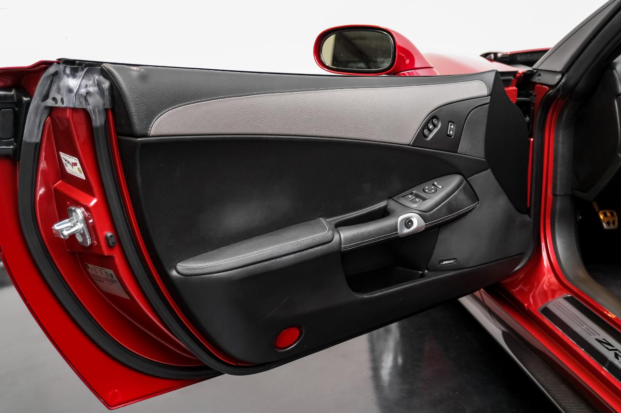 Chevrolet Corvette 2dr Cpe ZR1 w/3ZR 2012
