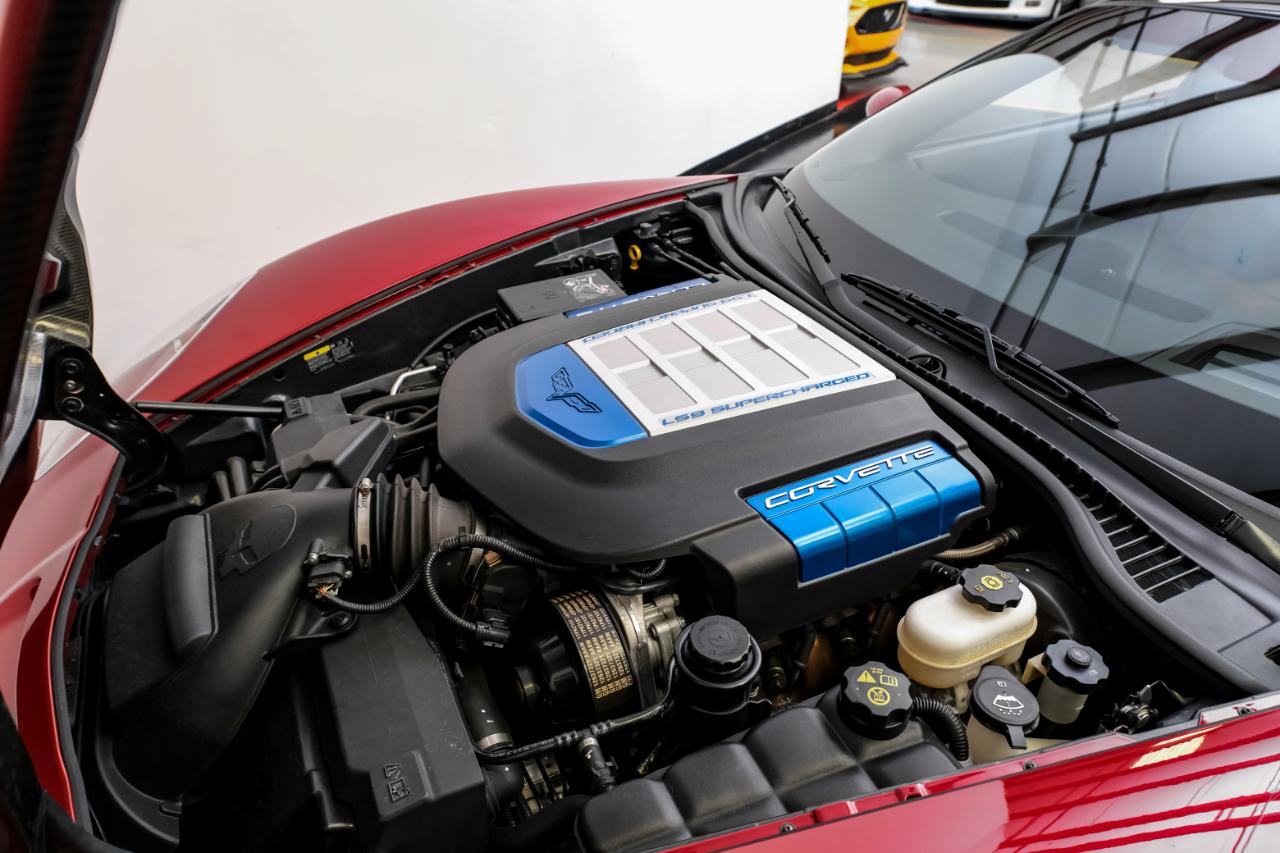 Chevrolet Corvette 2dr Cpe ZR1 w/3ZR 2012