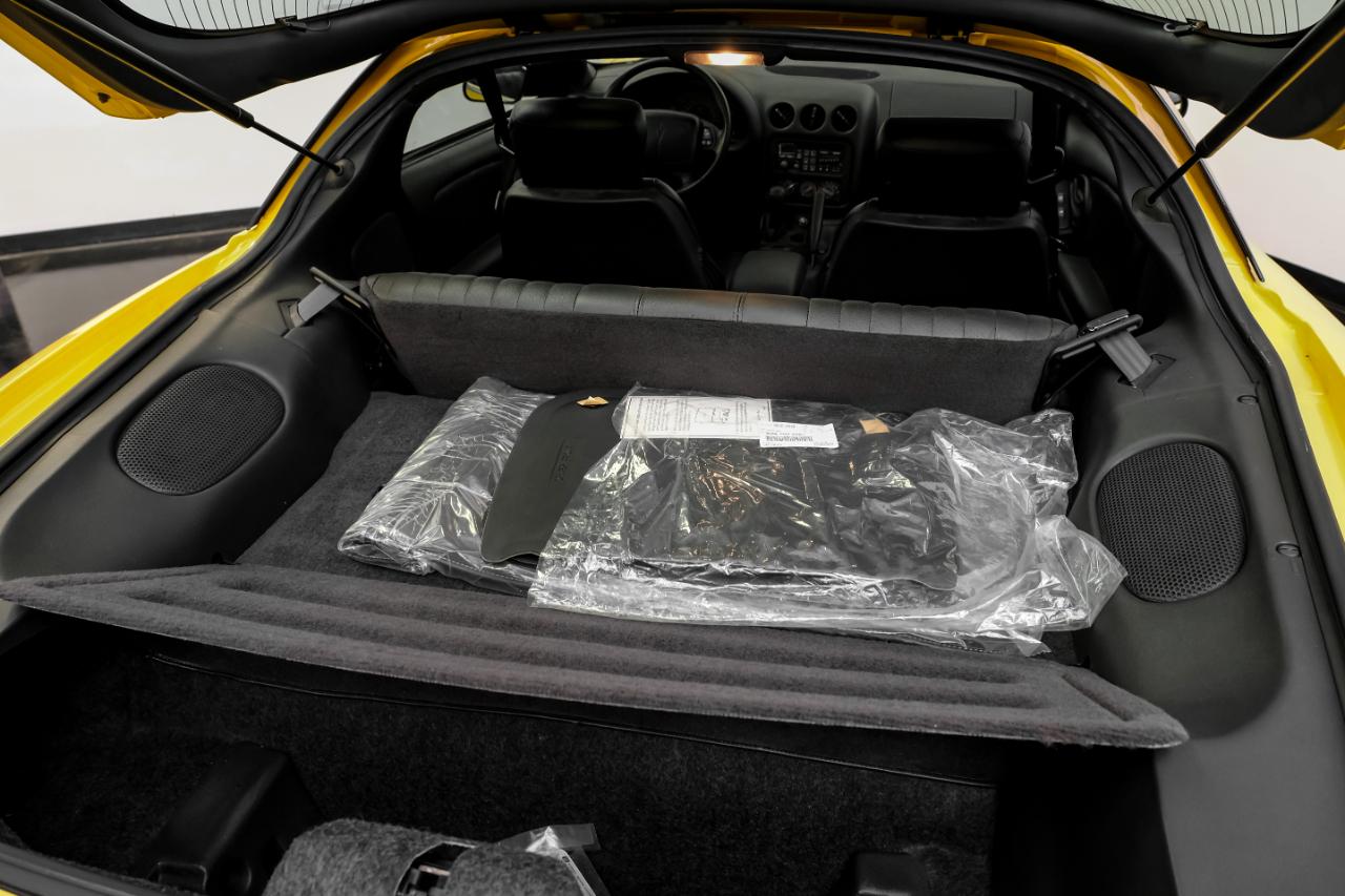 Pontiac Firebird 2dr Cpe Trans Am 2002