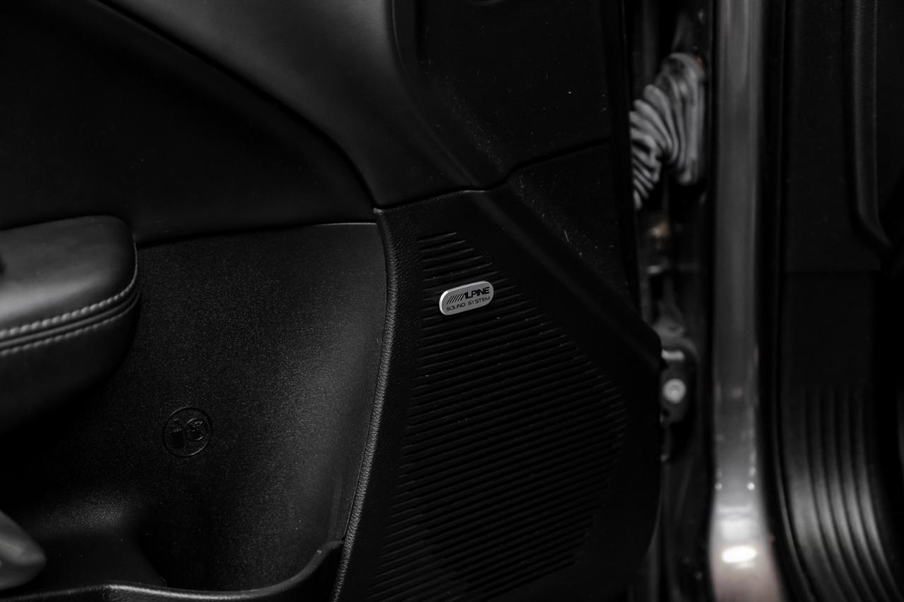 Dodge Challenger SXT RWD 2020