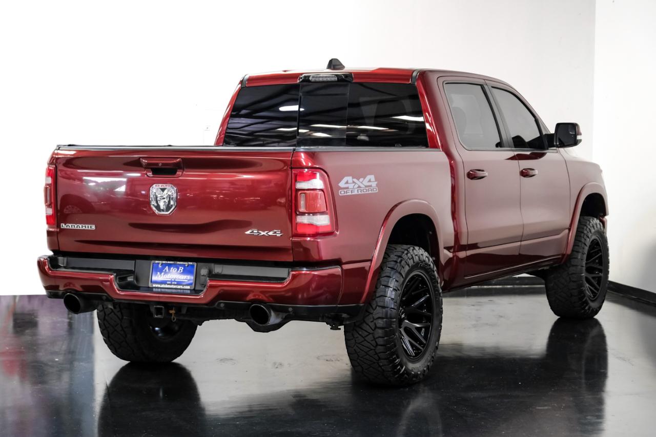 RAM 1500 Laramie 4x4 Crew Cab 5'7" Box 2020