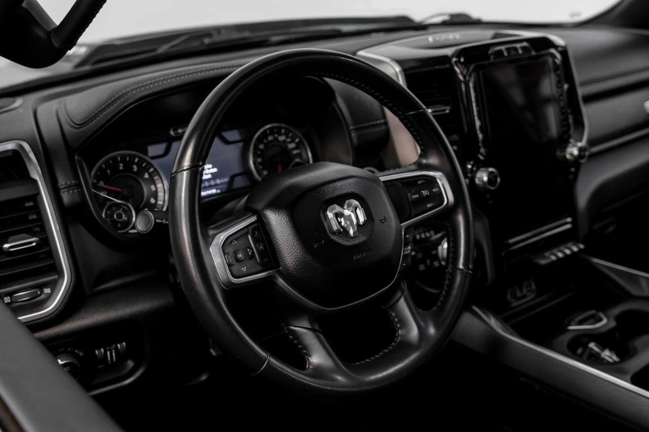 RAM 1500 Laramie 4x4 Crew Cab 5'7" Box 2020