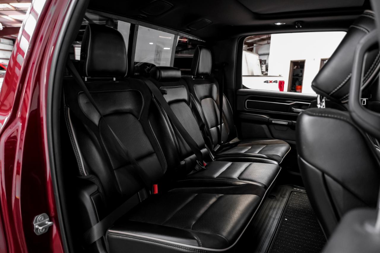 RAM 1500 Laramie 4x4 Crew Cab 5'7" Box 2020