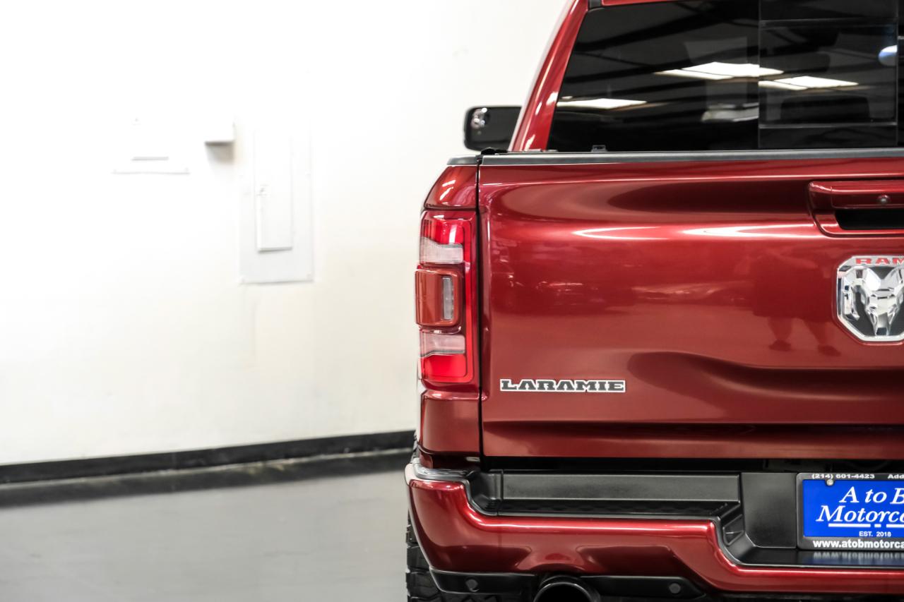 RAM 1500 Laramie 4x4 Crew Cab 5'7" Box 2020