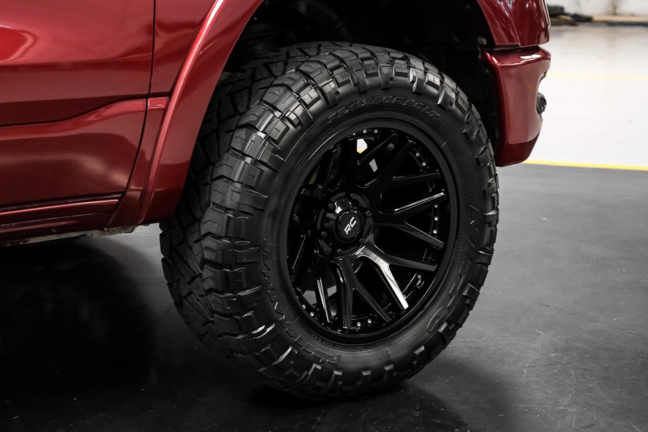 RAM 1500 Laramie 4x4 Crew Cab 5'7" Box 2020