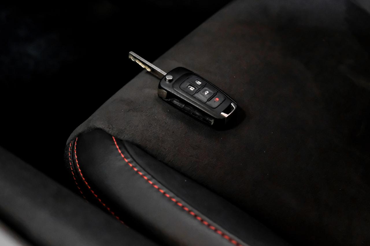 Chevrolet Camaro 2dr Cpe ZL1 2014