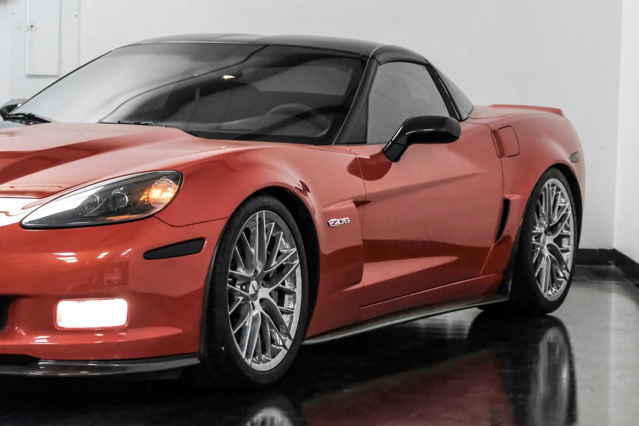 Chevrolet Corvette 2dr Cpe Z06 w/1LZ 2011