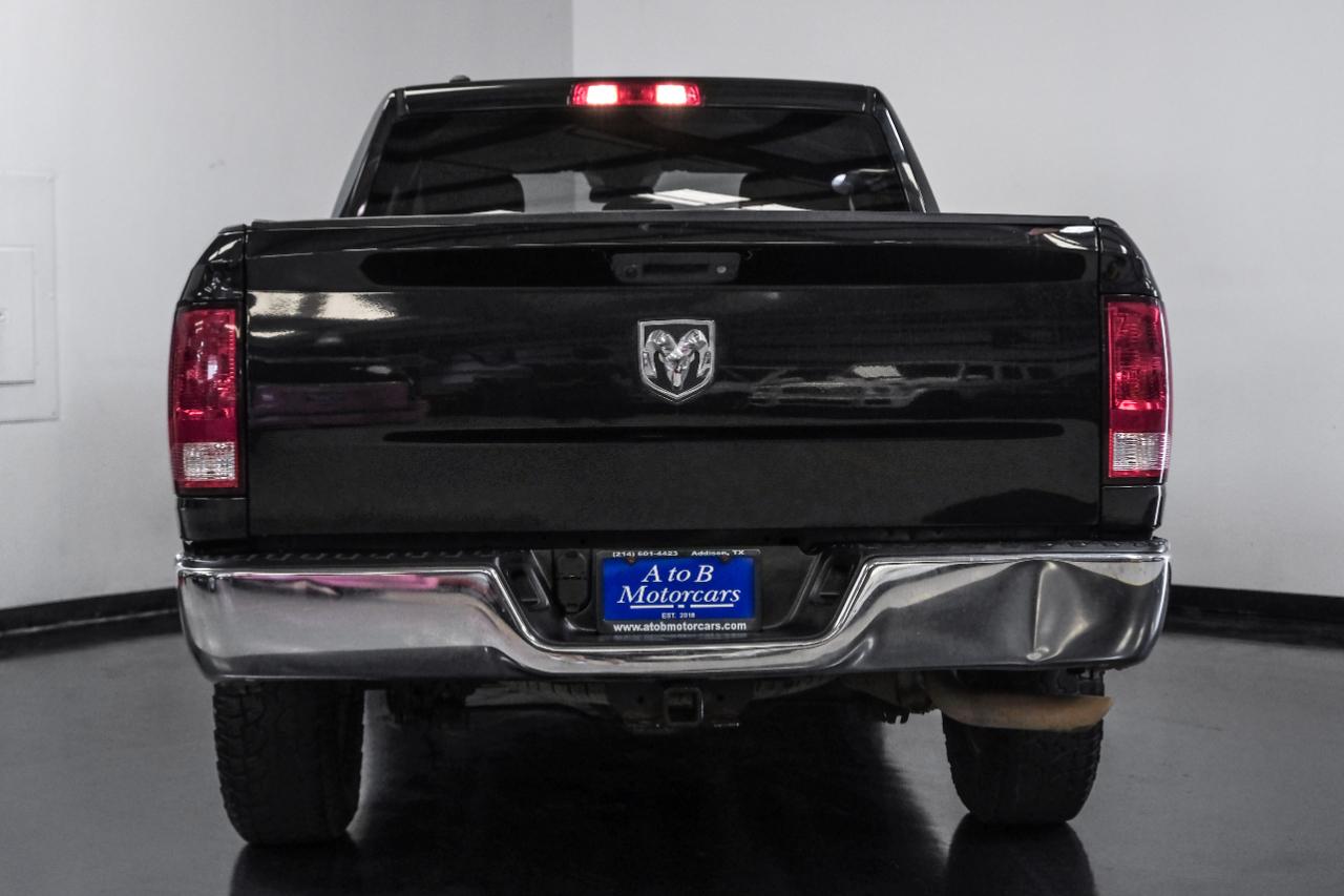 RAM 1500 Tradesman 4x2 Quad Cab 6'4" Box 2018