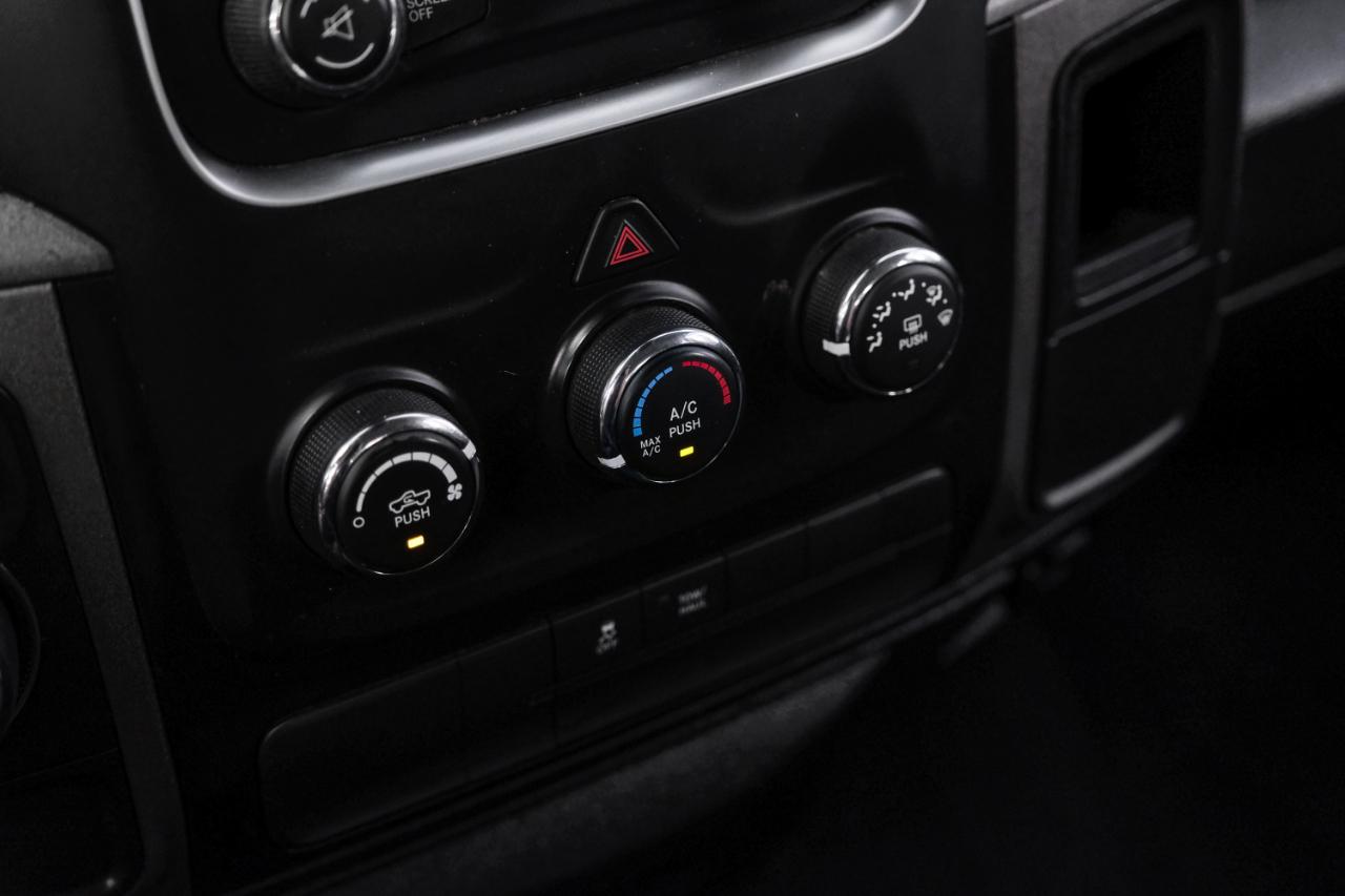 RAM 1500 Tradesman 4x2 Quad Cab 6'4" Box 2018