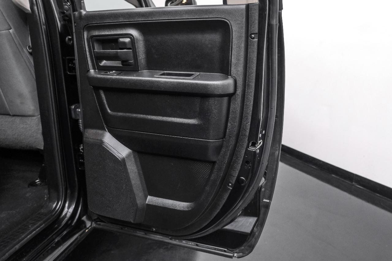 RAM 1500 Tradesman 4x2 Quad Cab 6'4" Box 2018