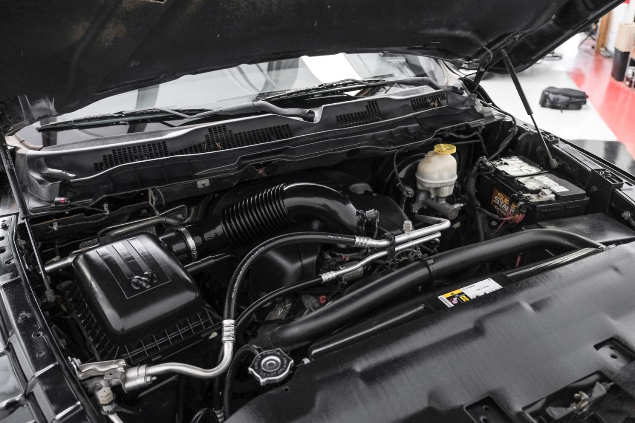 RAM 1500 Tradesman 4x2 Quad Cab 6'4" Box 2018