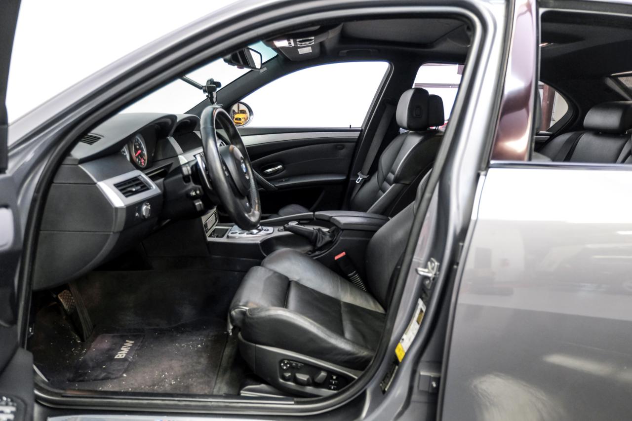 BMW M5 4dr Sdn 2010