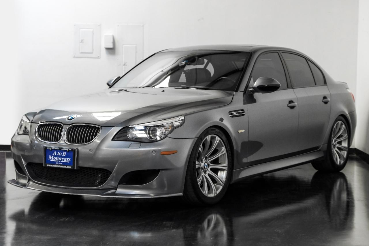 BMW M5 4dr Sdn 2010