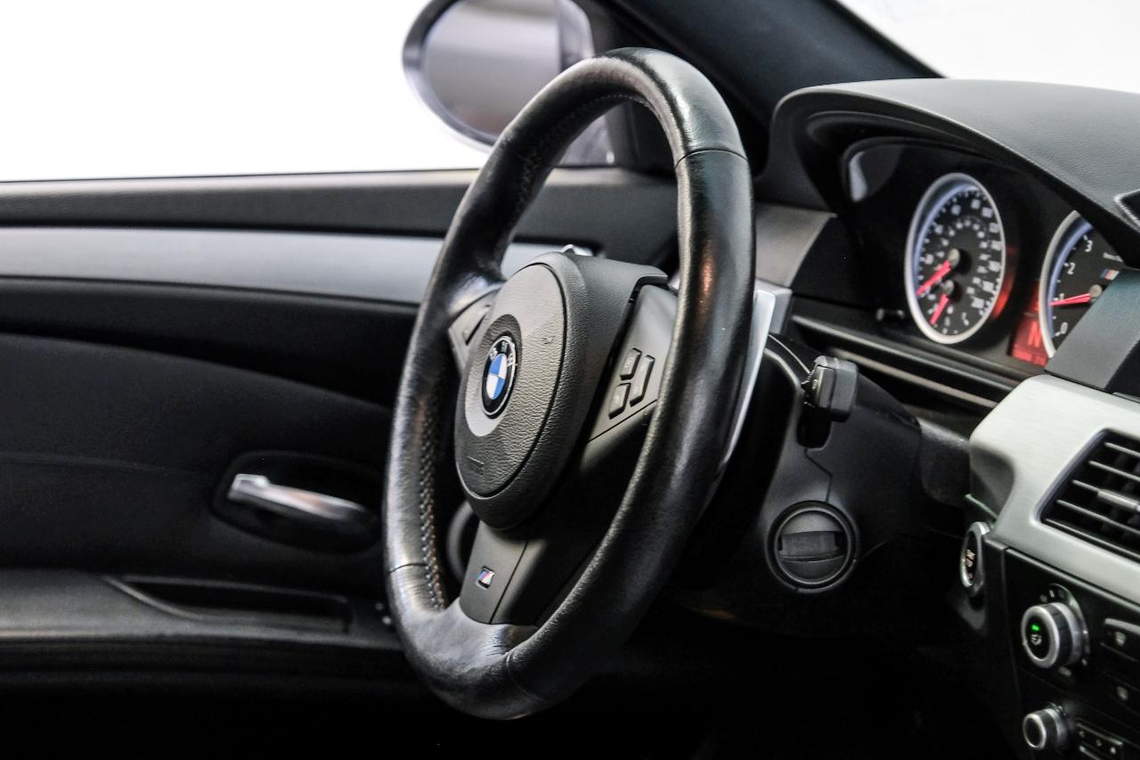 BMW M5 4dr Sdn 2010