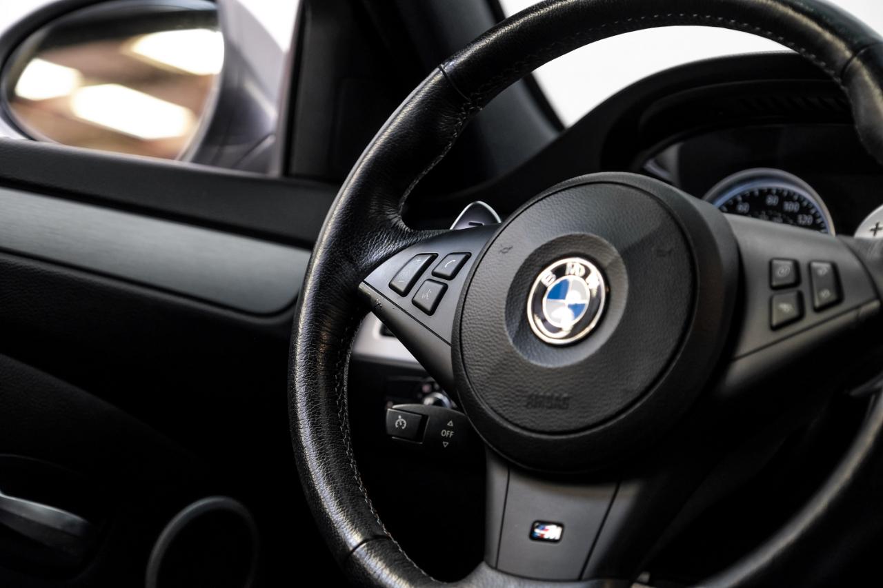 BMW M5 4dr Sdn 2010
