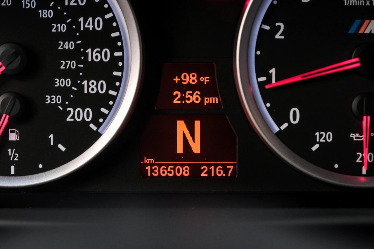 BMW M5 4dr Sdn 2010
