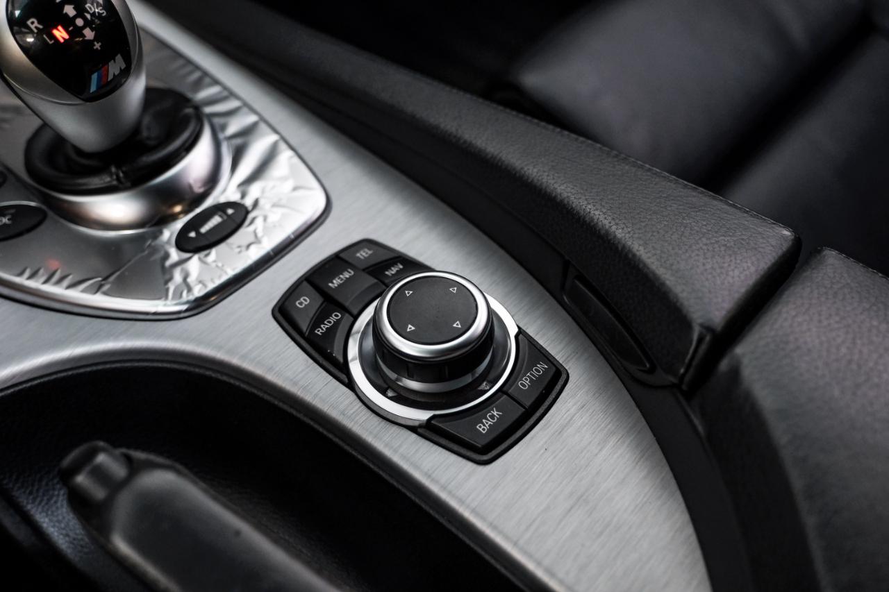 BMW M5 4dr Sdn 2010