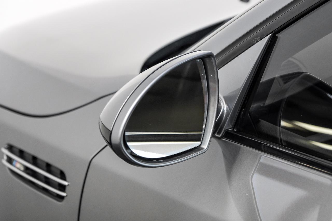 BMW M5 4dr Sdn 2010
