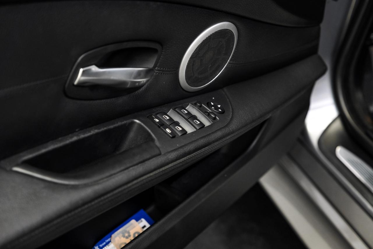 BMW M5 4dr Sdn 2010