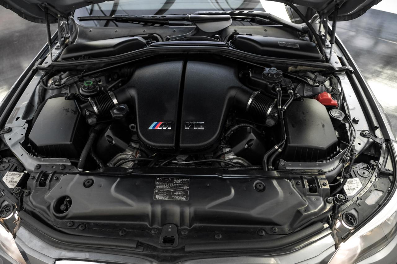 BMW M5 4dr Sdn 2010