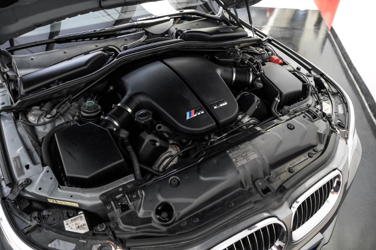 BMW M5 4dr Sdn 2010