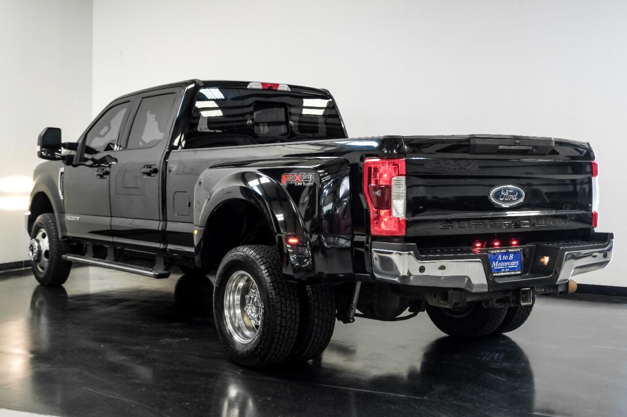 Ford Super Duty F-350 DRW Lariat 4WD Crew Cab 179" WB 60" CA 2017