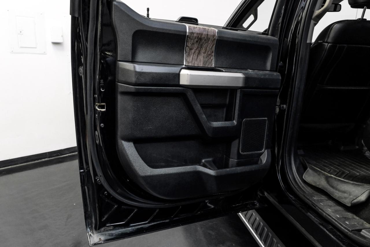 Ford Super Duty F-350 DRW Lariat 4WD Crew Cab 179" WB 60" CA 2017