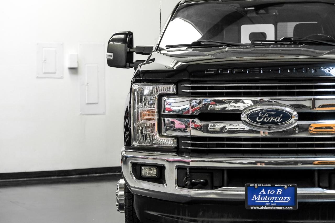 Ford Super Duty F-350 DRW Lariat 4WD Crew Cab 179" WB 60" CA 2017