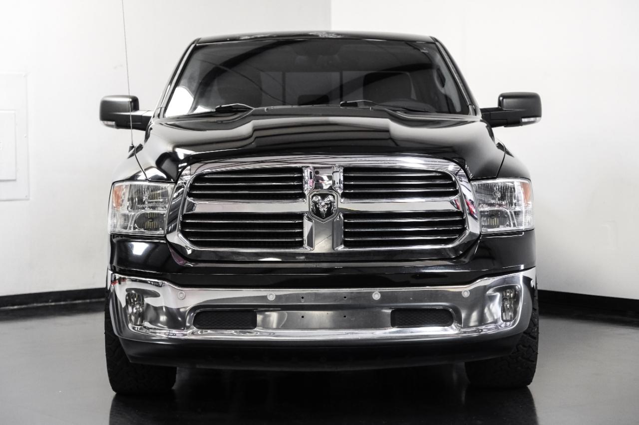 RAM 1500 4WD Crew Cab 140.5" Big Horn 2014