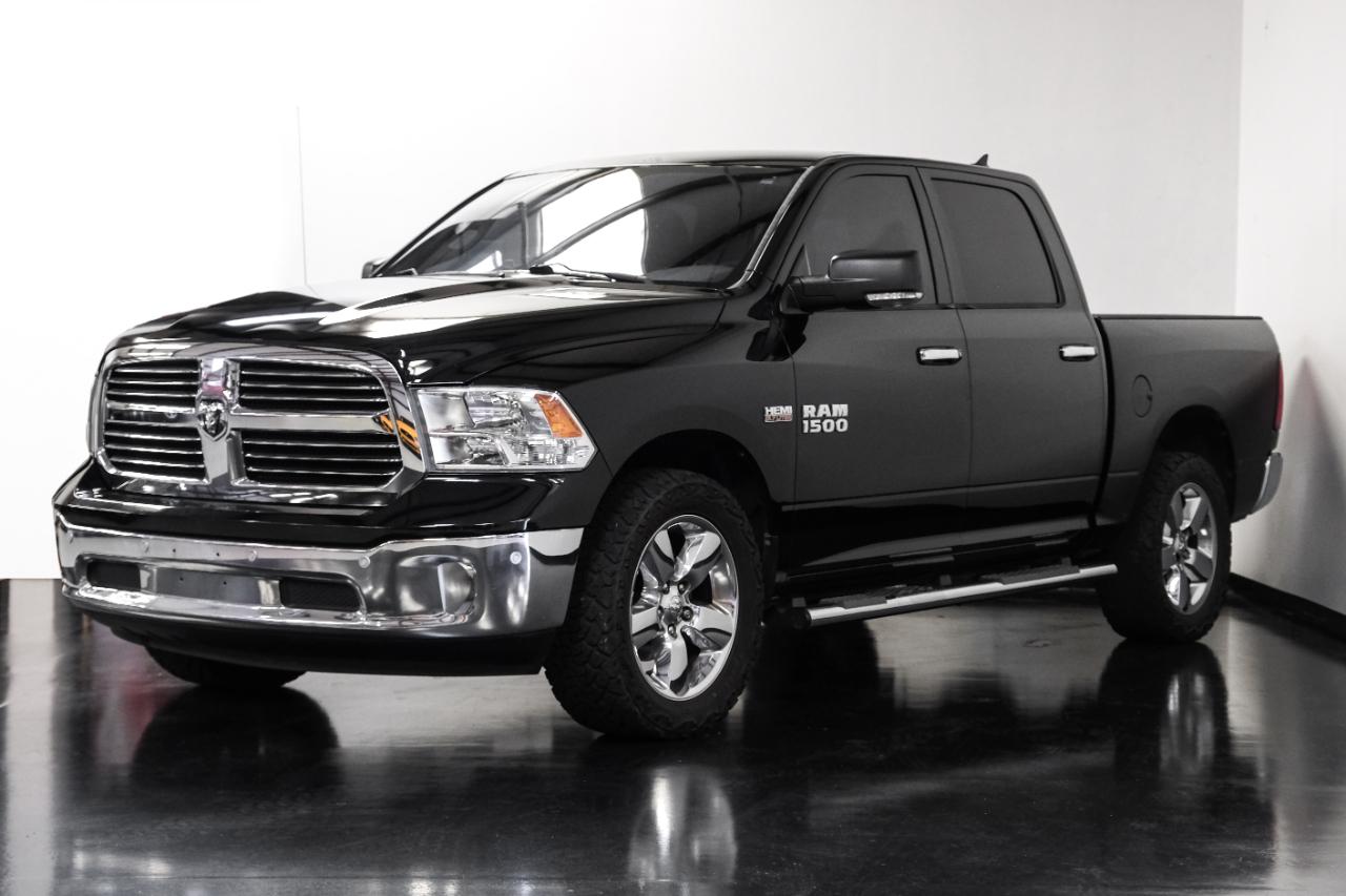 RAM 1500 4WD Crew Cab 140.5" Big Horn 2014
