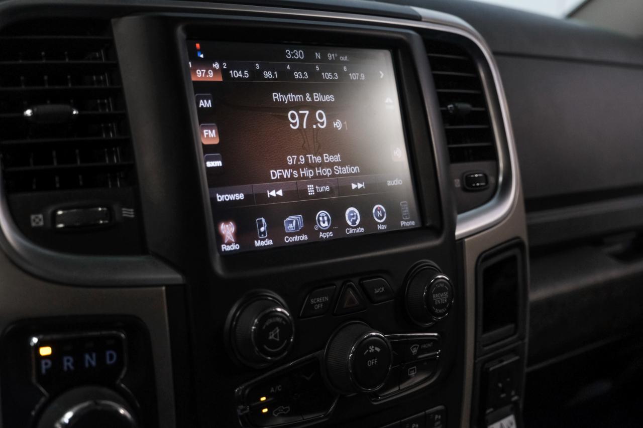RAM 1500 4WD Crew Cab 140.5" Big Horn 2014