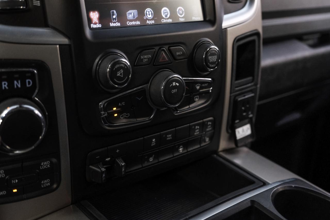 RAM 1500 4WD Crew Cab 140.5" Big Horn 2014