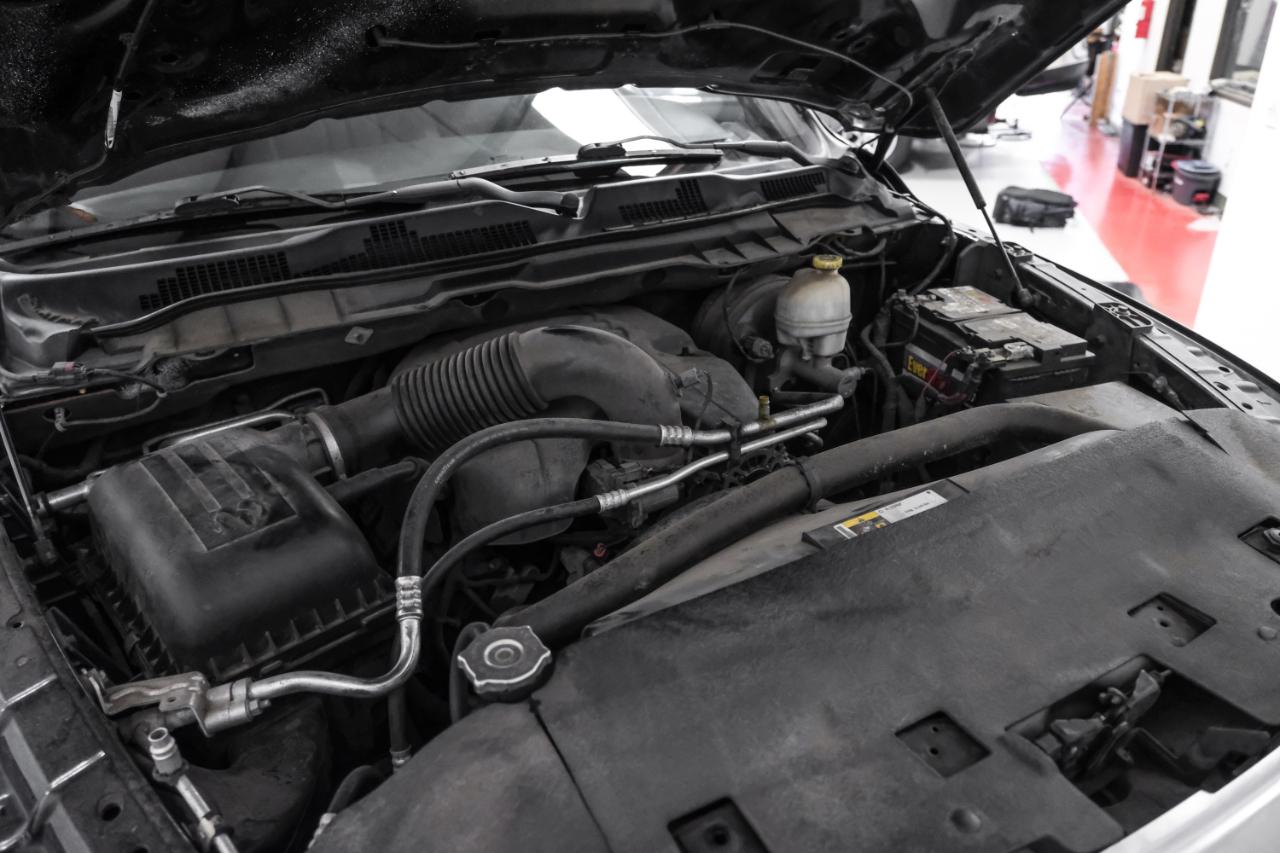 RAM 1500 4WD Crew Cab 140.5" Big Horn 2014