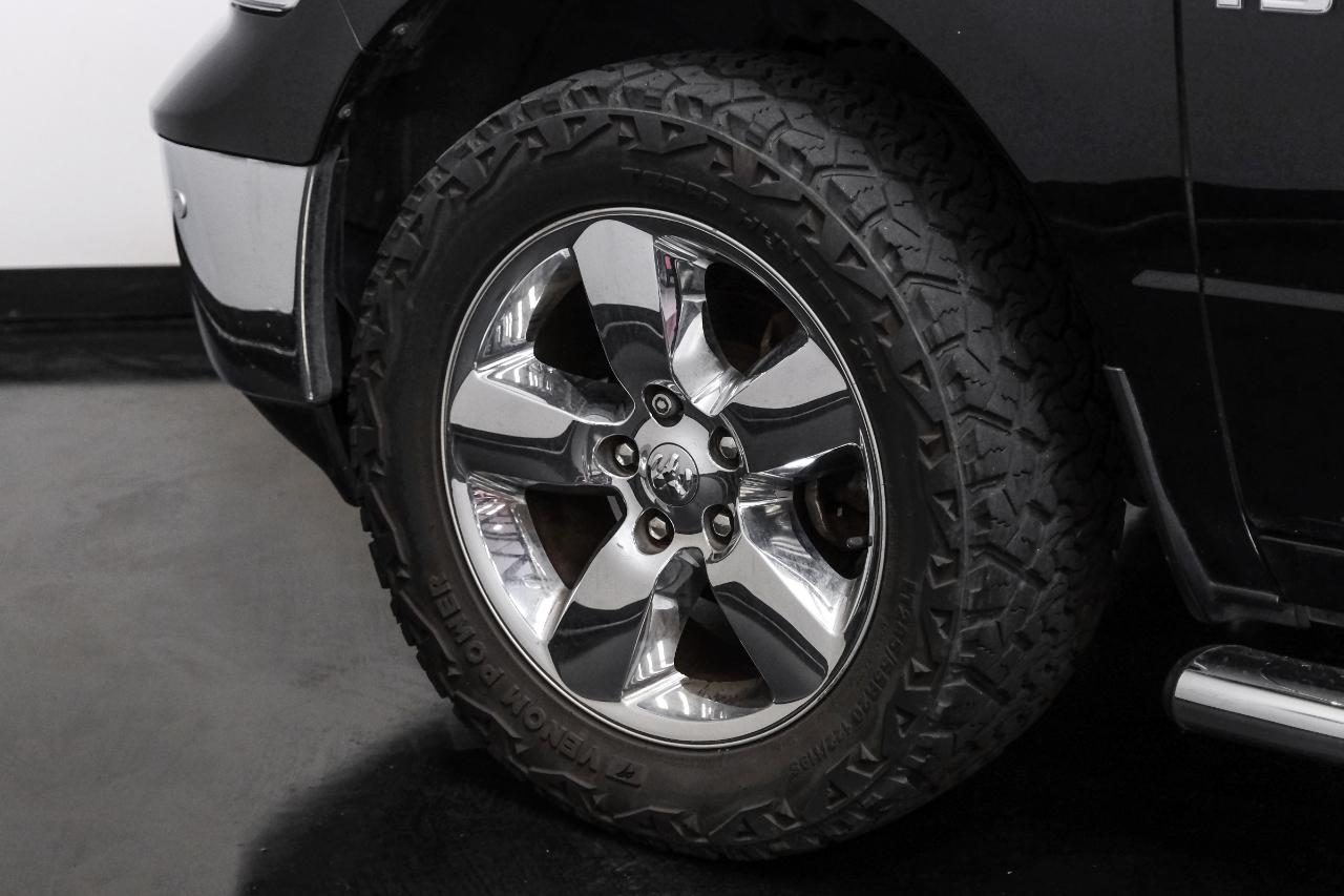 RAM 1500 4WD Crew Cab 140.5" Big Horn 2014