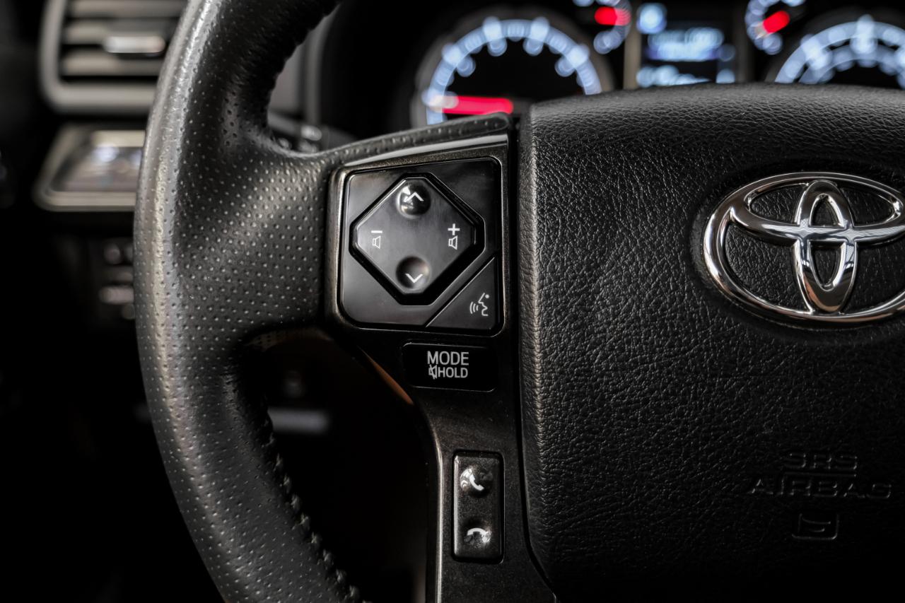 Toyota 4Runner TRD Off Road Premium 4WD (Natl) 2022
