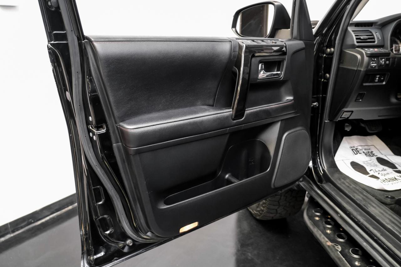 Toyota 4Runner TRD Off Road Premium 4WD (Natl) 2022