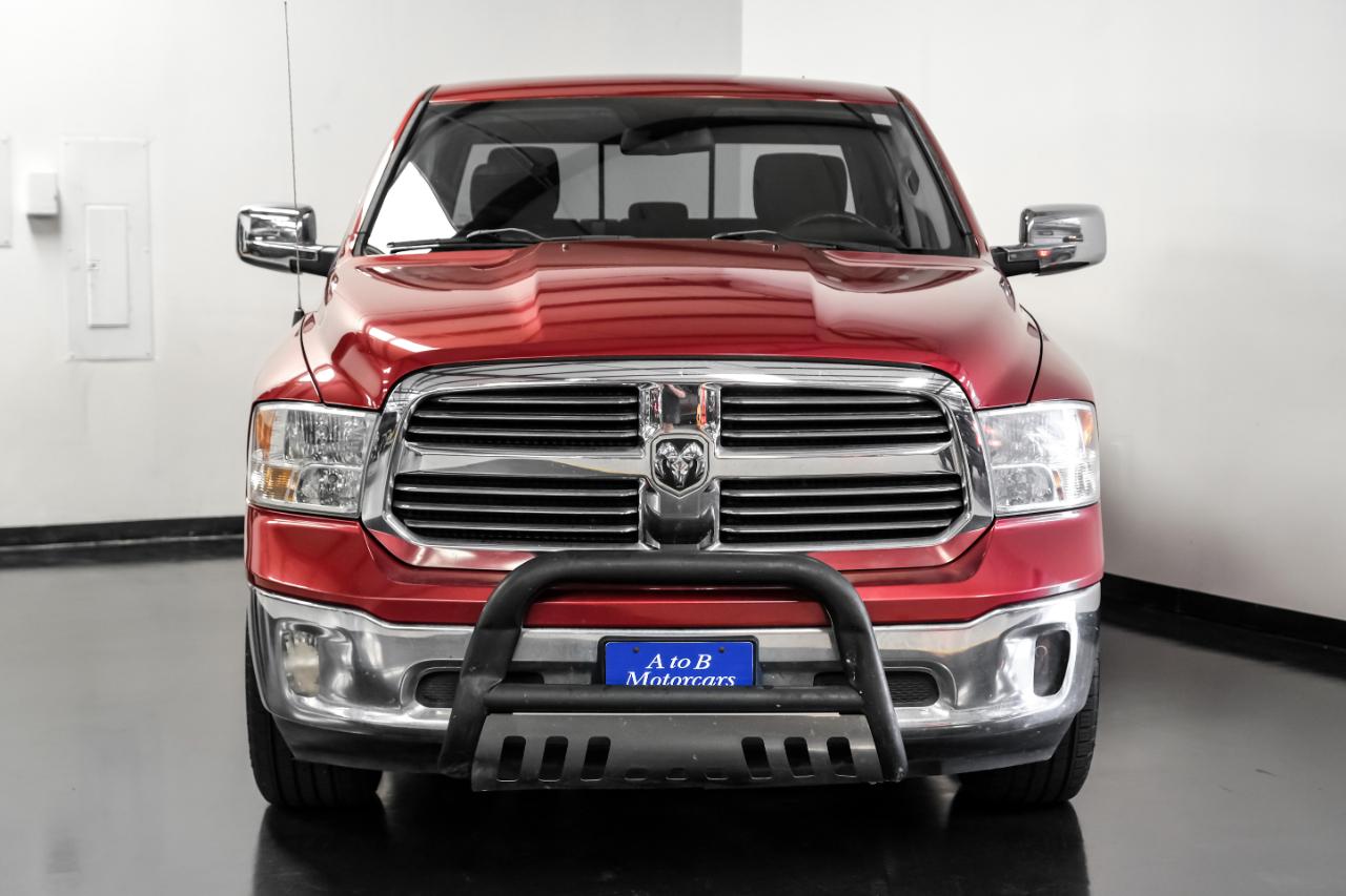 RAM 1500 4WD Crew Cab 140.5" Lone Star 2014
