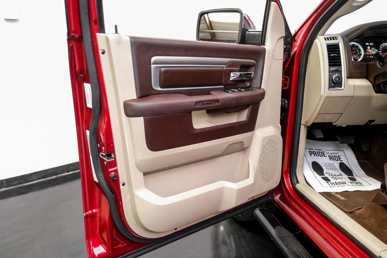 RAM 1500 4WD Crew Cab 140.5" Lone Star 2014