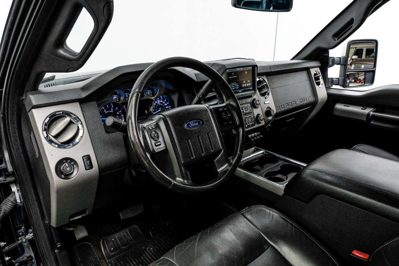 Ford Super Duty F-350 DRW 4WD Crew Cab 172" Lariat 2016