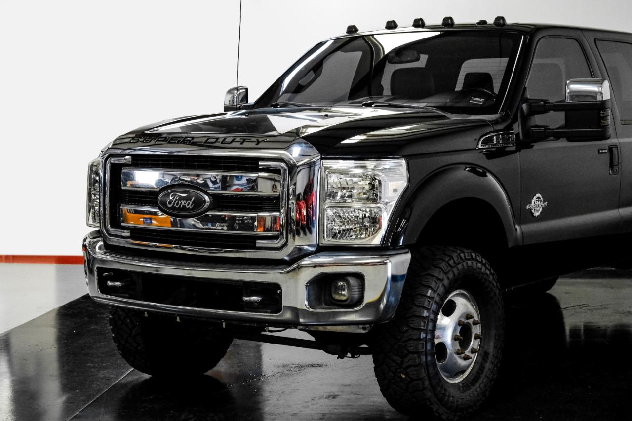Ford Super Duty F-350 DRW 4WD Crew Cab 172" Lariat 2016