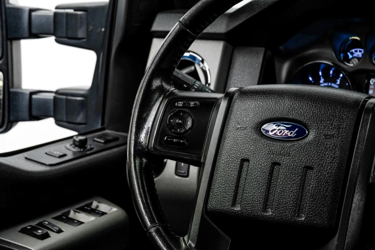 Ford Super Duty F-350 DRW 4WD Crew Cab 172" Lariat 2016