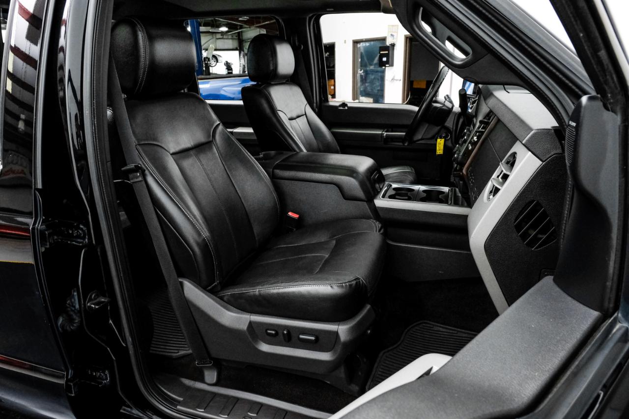 Ford Super Duty F-350 DRW 4WD Crew Cab 172" Lariat 2016