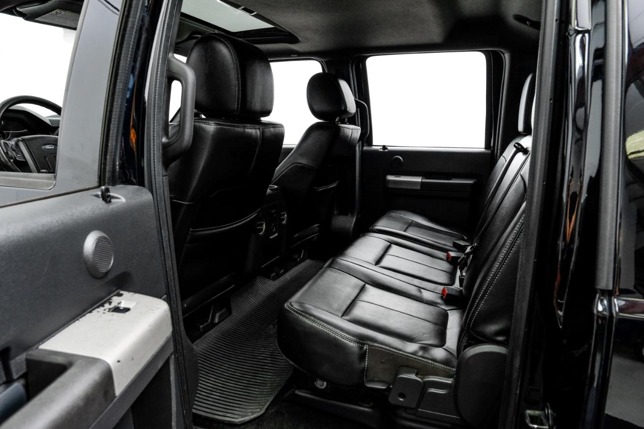 Ford Super Duty F-350 DRW 4WD Crew Cab 172" Lariat 2016